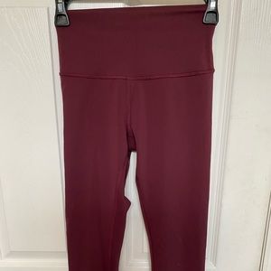 Lululemon wunder train legging
